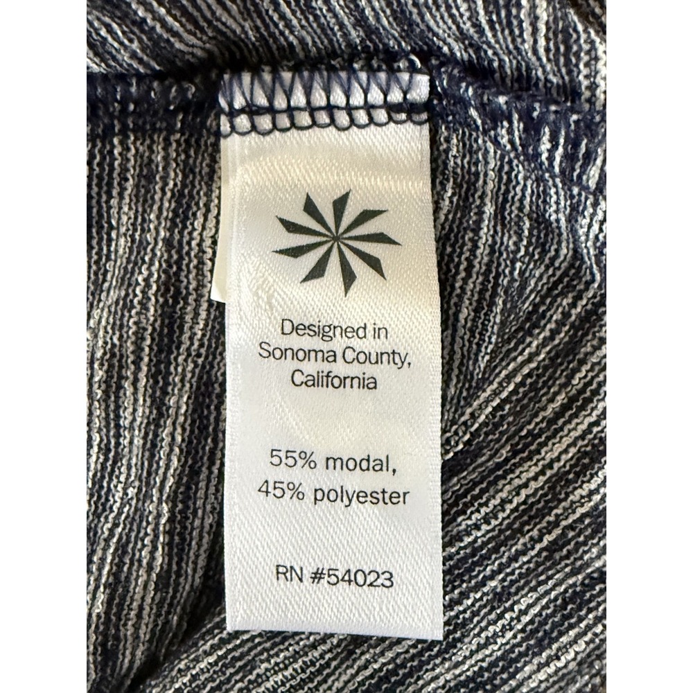 Athleta Cutout Breezy Top Medium Navy White Space Dye Long Sleeve 623389 - Picture 5 of 7